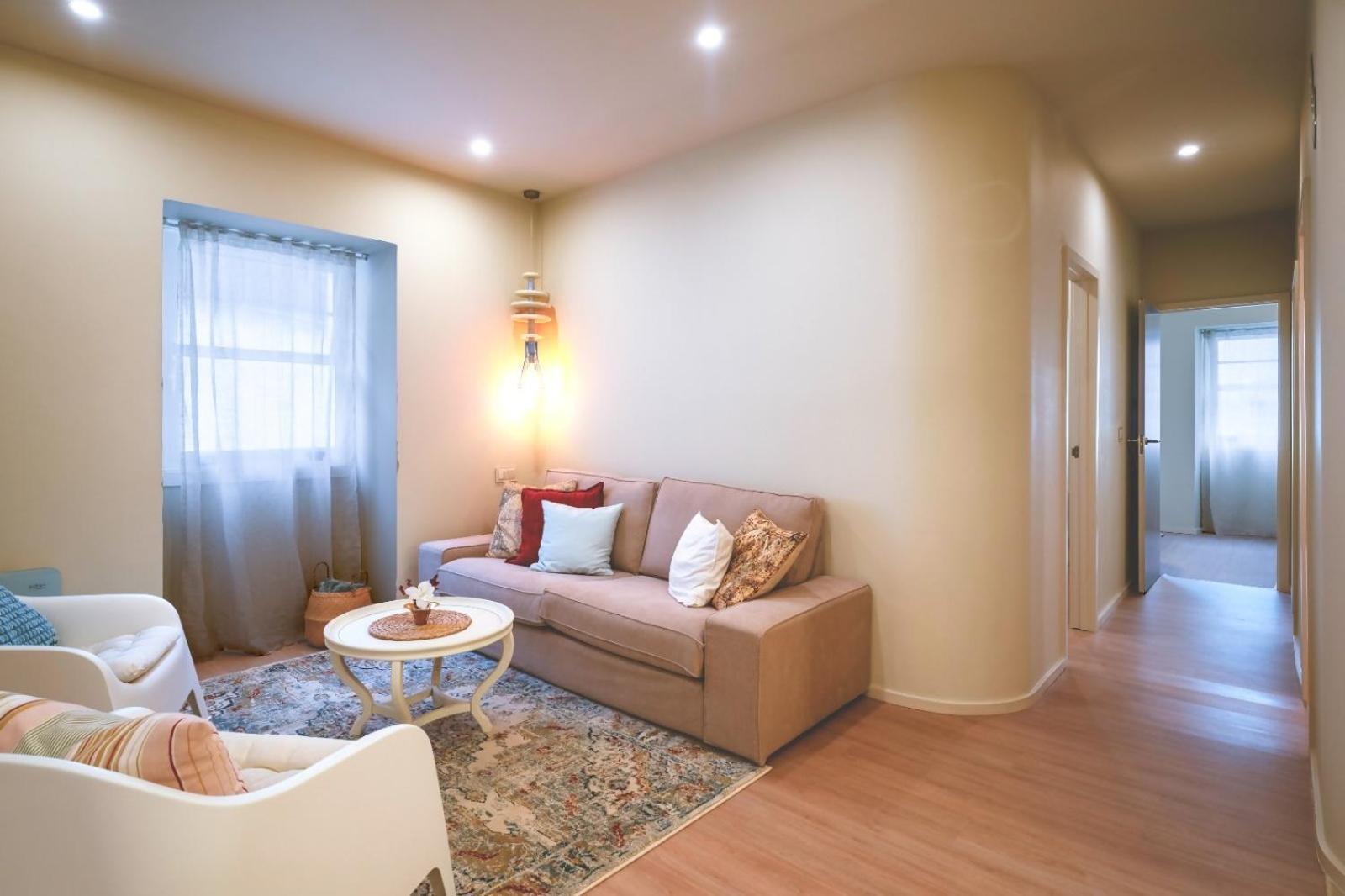 Apartament Mina Nai *